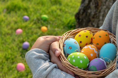 mohegan sun easter egg hunt|25+ things to do in Connecticut this Easter weekend .